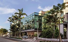 The Ray Hotel Delray Beach, Curio Collection By Hilton